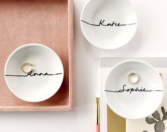 Personalised ring dish, personalised jewellery dish, personalised trinket dish, birthday gift, gifts for her, bridesmaid gift, wedding gift