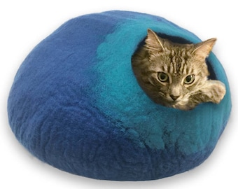 FREE SHIP Cave for cat dog ferret rabbit - Blue and Turquoise - ships next day from usa / Cat Bed / Pet Bed / Hand Felted Wool