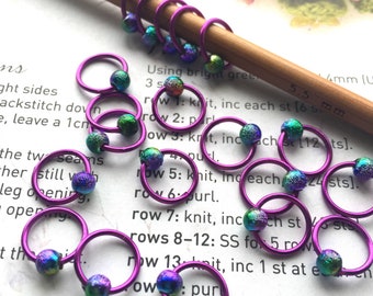 20 Knitting stitch marker rings Purple Stardust