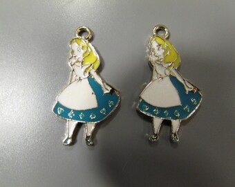 Alice in Wonderland Charm X 2