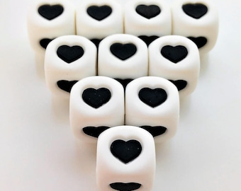 5 or 10 cubes silicone 12 mm white/black heart - 5 or 10 silicone says Black/White HEART beads 12MM - Nursing necklace