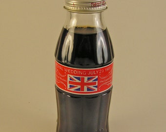 1981 the royal wedding coke bottlephoto