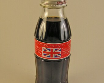 1981 the royal wedding coke bottlephoto