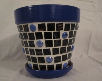 Beautiful Mosaic Flower Pot, Garden Art