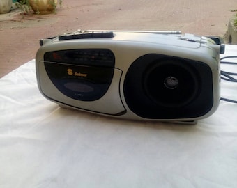 Cassette Player / AM/FM RADIO cassette recorder