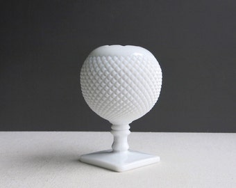Vintage Westmoreland Milk Glass Ivy Ball Vase - Round White Vase Spherical