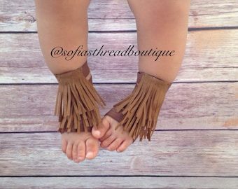 Barefoot sandals, fringe barefoot sandals, barefoot Moccasin, barefoot gladiator sandals, gladiator sandals, baby crib shoes, boho