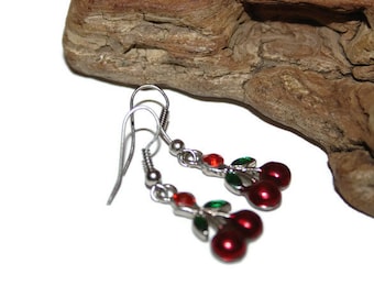 Vintage Cherry Earrings, Vintage Cherry Jewelry, Rockabilly Jewelry, Rockabilly Earrings, Fruit Jewelry, Fruit Earrings, Enamel Earrings