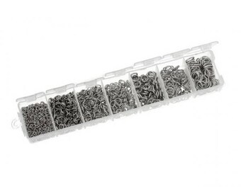 1500 silver gray in sorting box jump rings