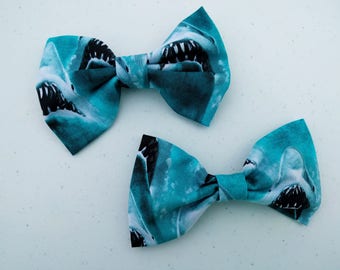 Geek Bow- Jaws, Geeky Hair Bow, Geeky Bow Tie, Retro Hair Bow, Shark Accessories, Shark Bow, Retro Bow Tie, Geeky Accessories, Shark