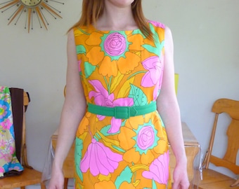 Beautiful Vintage Floral Shift Dress Tangerine Dreams Mad Men / 60's Shift Dress Mad Men Style