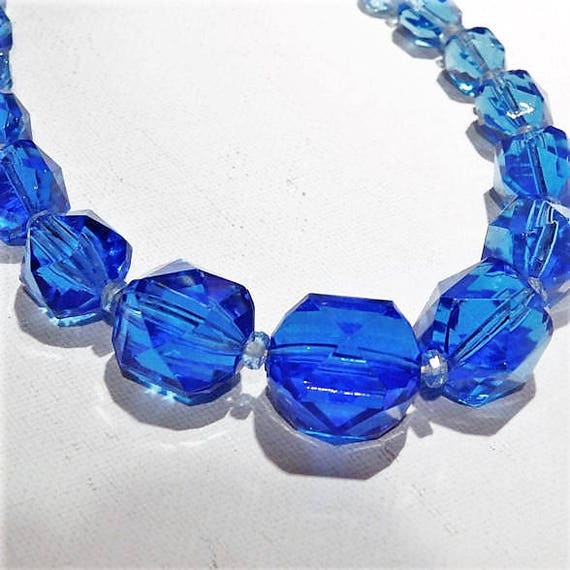 Art Deco Sapphire Blue Faceted Glass Necklace