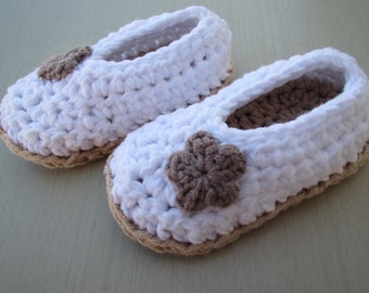 Pantofole all'uncinetto per la neonata ballerine bianco regalo fatto a mano alta qualità cotone neonato battesimo boho