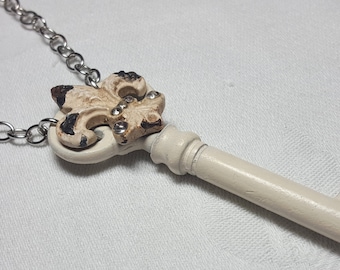 Skeleton Key and Fleur de Lis Necklace Painted White Key Rustic Free U.S. Shipping