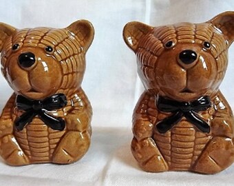 Large VINTAGE Ceramic Teddy Bear Salt & Pepper Shakers