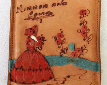 Cute Crinoline lady Comb and Mirror Set