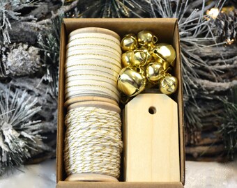 Ivory and Gold Gift Wrap Kit (GWK21)