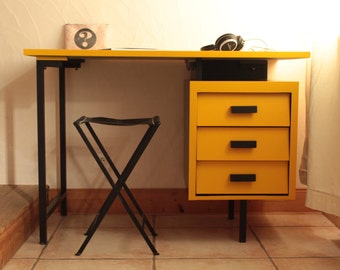 Vintage desk wood and metal - Fenji.