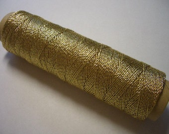 Gold metallic lame yarn, 2-ply yarn, gold yarn, metallic yarn, 75 yard, golden thread, metallic yarn, spool, thread, cord, gold, crochet