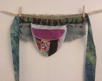 Womens Apron, Market Apron, Recycled Apron, Waist Apron, Half Apron, Pocket Apron, Utility Belt, Festival Belt, Gardening Apron, Patchwork