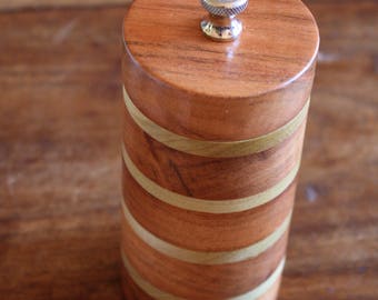 Rosewood & Poplar Peppermill, Pepper Mill, Pepper Grinder
