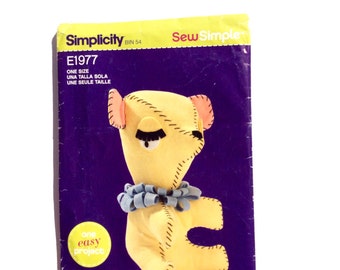 Simplicity E1977, Stuffed Bear Pattern, SewSimple, Easy Bear Pattern, Stuffed Toy, Uncut