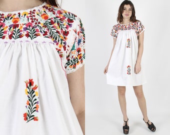 Oaxacan Dress White Mexican Dress Wedding Dress San Antonio Dress Vintage 70s Bridesmaids Ethnic Bright Embroidered Festival Mini Dress