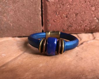 Leather bracelet, Women's bracelet, Magnetic closure bracelet, Electric blue bracelet,