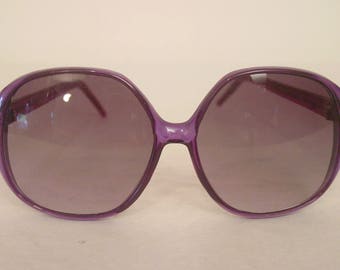 Vintage sunglasses, 1980s sunglasses, purple sunglasses, Liz Claiborne, oversized sunglasses, Vintage eyewear