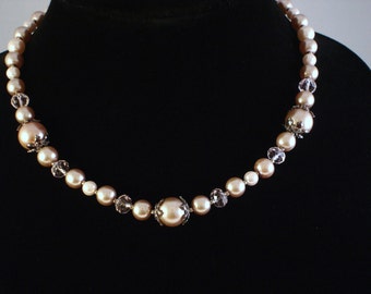 Pearls and crystals necklace