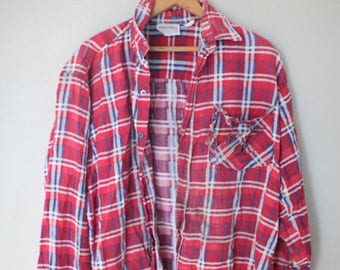 vintage distressed red plaid lumberjack grunge flannel button up shirt