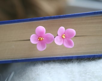 Flower post earrings - polymer clay flower earrings - flower jewelry - floral jewelry - flower earrings - lilac jewelry - pink earring