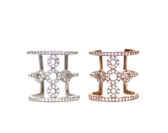 Four Circle Ring