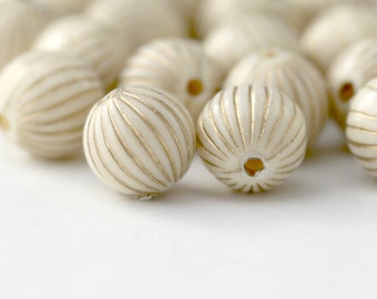 Acrylic Beads Ivory Gold Fluted Round Beads 10mm (20)