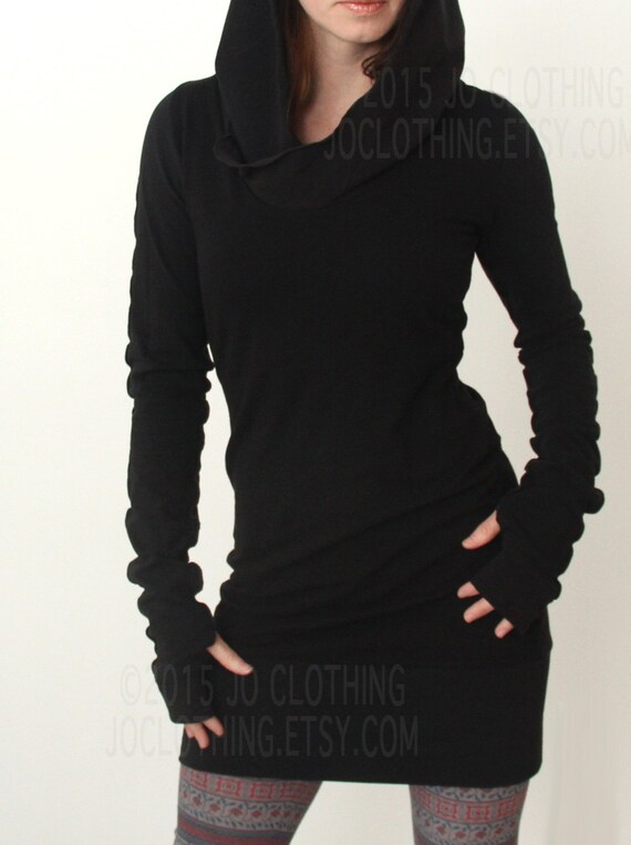 hooded tunic dress with thumb hole sleeves in BLACK/The
