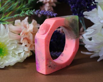 resin bangle, resin bracelet, italian jewelry, handmade in italy