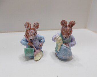 Two Vintage Mice Figurines (15) Mom and Dad Mice