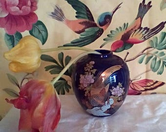 Two Japanese Vases and a Dresser/Trinket Box