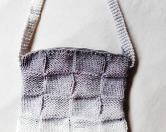 Knitting Pattern: Bag of squares