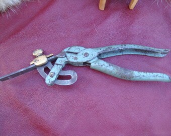 Antique Nippers Old Pliers Antique Blacksmith Tool Vintage Nipper Pliers Vintage Pliers Old Nippers Rusty Pliers Primitive Tool