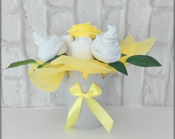Unisex Baby Shower gift baby essentials flower pot gift maternity leave gift nappy cake