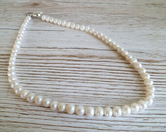 Ivory Freshwater Pearl Necklace UK made (ipn06)