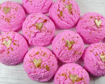 Mini Bubble Truffle, Rhubie Rose, Bubble Bar, Bath Scoop, Dupe, Molton, Rhubarb Rose.
