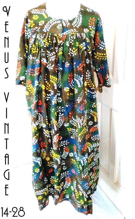 Venus Vintage Clothing - Plus Size True Vintage Glamour!