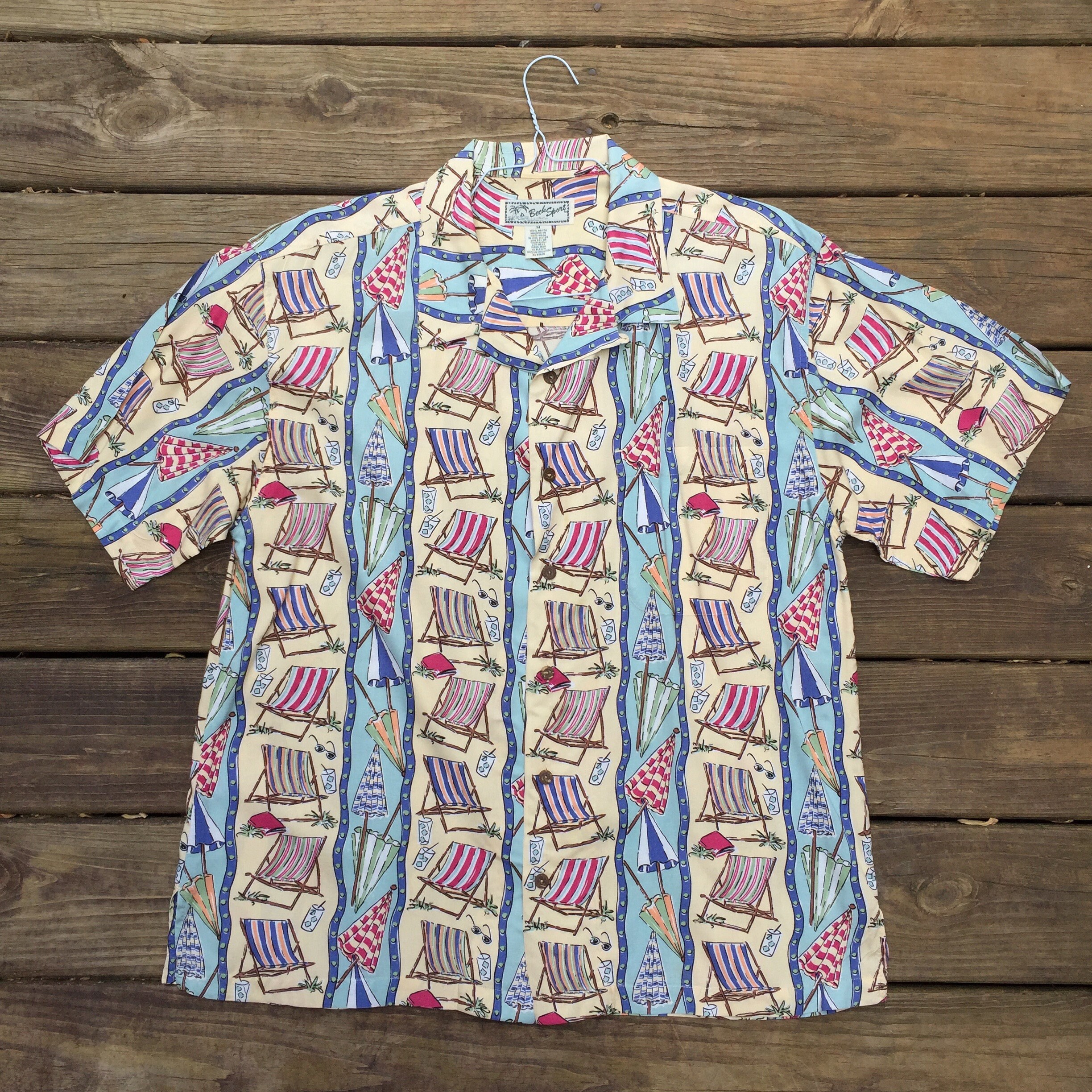 Beach Sport Beach Chair Hawaiian Shirt Mens M Vintage Beach Sport Beach Chair Hawaiian Shirt Mens M Vintage