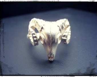 Ram Ring Sterling Silver - Ram's Head Jewelry - Aries Ring - Occult Goat Head ring - Skull and Horns Ring - Pagan Ring Sterling Silver
