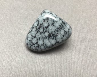 Tumbled Snowflake Obsidian. Tumbled Stone. Undrilled Gemstone. Wire Wrapping Stone. 25mm. One (1)
