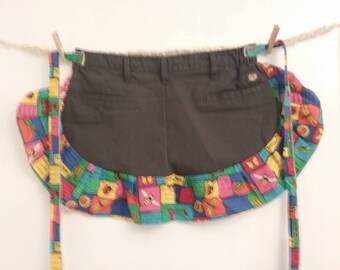 Women's Ruffled Half Market Apron, Recycled Gardening Pocket Waist Apron, Handmade Patchwork Utility Festival Belt, Waitress Server Kitchen