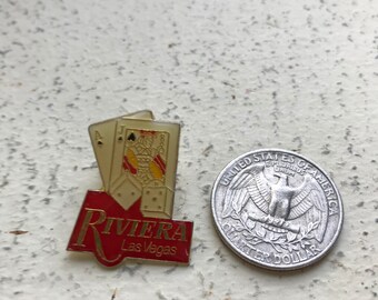 Vintage Riviera Las Vegas Poker Cards 70s Casino Enamel Pin