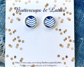 Blue and White Angle Stud Earrings 10mm
